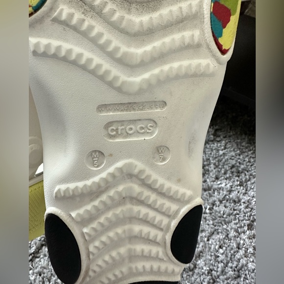 Crocs - Picture 2 of 2